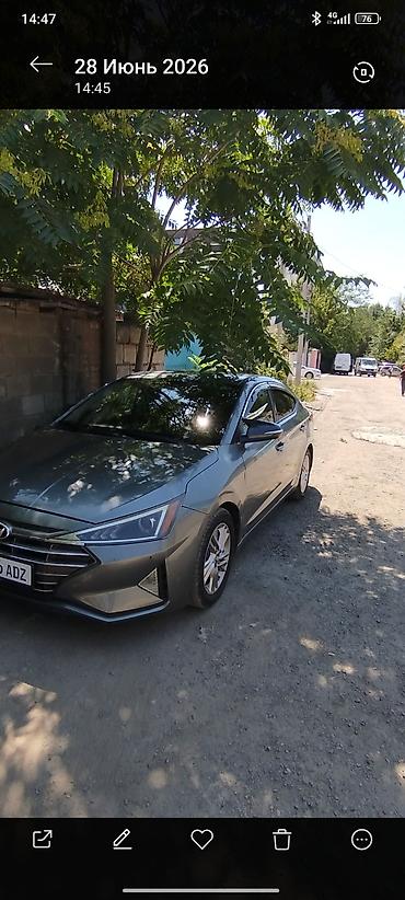 saturn sc: Hyundai Elantra: 2019 г., 2 л, Автомат, Бензин, Седан — 2