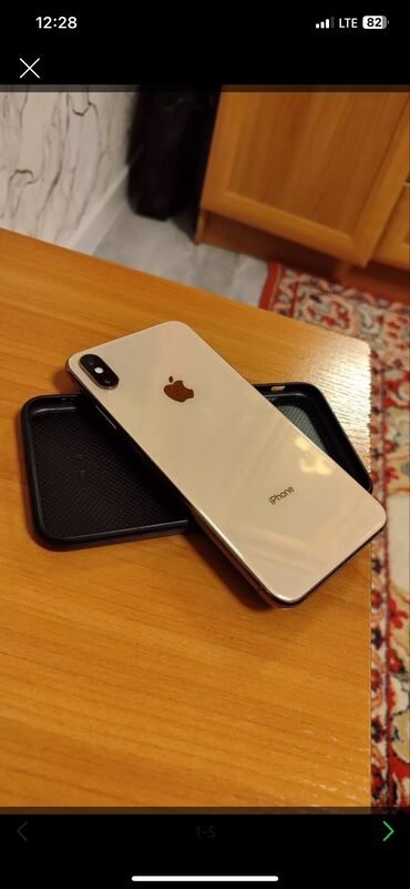 Apple iPhone: IPhone Xs Max, Б/у, 256 ГБ, Золотой, Зарядное устройство, Чехол, Кабель, 81 %