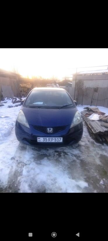 brilliance h230 1.5 аmт: Honda Fit: 2010 г., 1.5 л, Автомат, Бензин