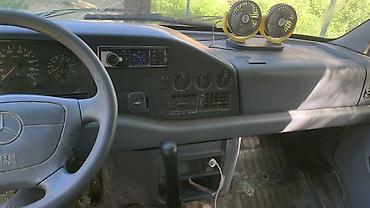 трактор дыты: Mercedes-Benz Спринтер: 1995 г., 2.9 л, Механика, Дизель, Бус — 3