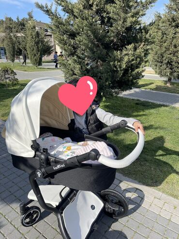 Araba-beşiklər: Foofoo kalyaska 160 azn 2 lulkali qış çxolu var yaxşı vəziyyətdədi