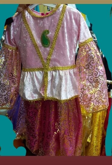 Paltar tikişi: Milli geyimlərin sifarişi qəbul edilir. Kirayə verilmir yalnız — 12