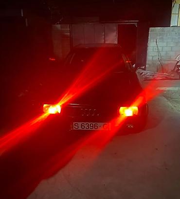 Продажа авто: Audi 80: 1989 г., 1.8 л, Механика, Бензин — 2