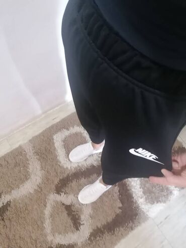 Donji deo: Nike, S (EU 36), Jednobojni, bоја - Crna — 4