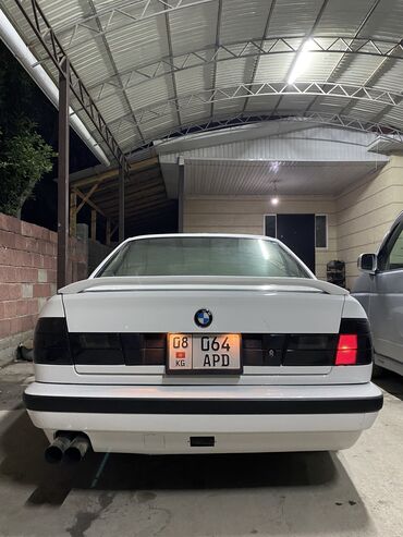 продаю или меняю бмв: BMW 5 series: 1992 г., 2.5 л, Механика, Бензин, Седан
