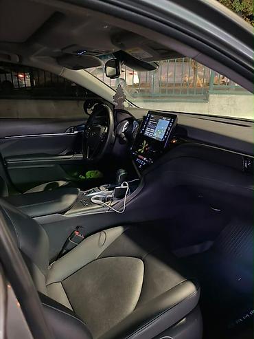 Toyota: Toyota Camry: 2021 г., 2.5 л, Бензин, Седан — 6