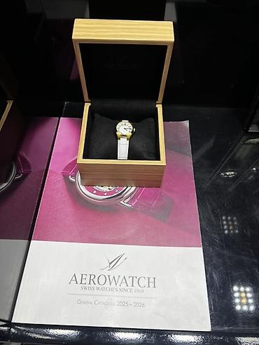 geneva platinum: Aerowatch — швейцарские наручные часы - Корпус: сталь с золотистым — 3