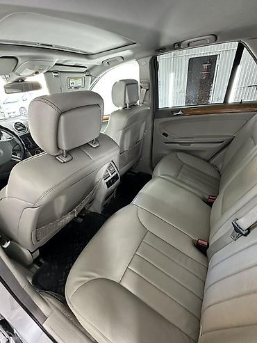 mg 07: Mercedes-Benz ML-Class: 2005 г., 3.5 л, Кроссовер — 6