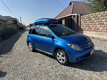 Toyota: Toyota Ist: 2003 г., 1.3 л, Автомат, Хетчбек — 2