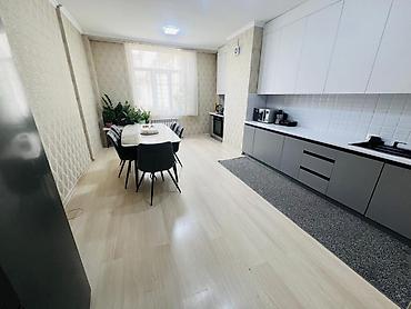 уровневая: 3 комнаты, 150 м², Кок-Жар ж/м Элитка, 9 этаж — 3