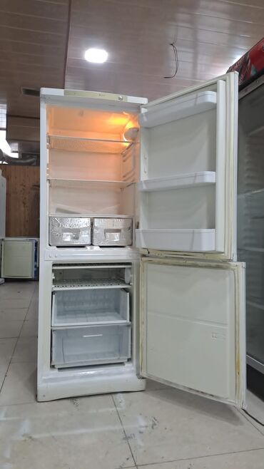 Мясорубки: Б/у 2 двери Холодильник Продажа
