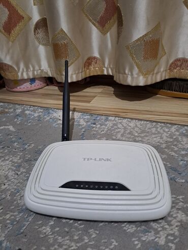 домашний интернет: Беспроводной WiFi роутер TP-Link TL-WR740N, 4 порта LAN, 1 WAN