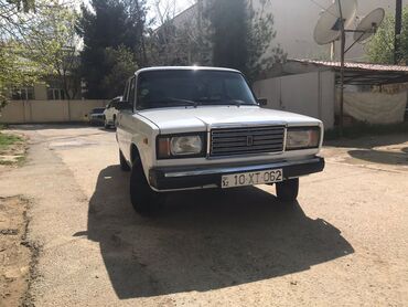 vaz 2107 qapilari: VAZ (LADA) 2107: 1.6 l. | 2005 il | 40000 km. | Sedan