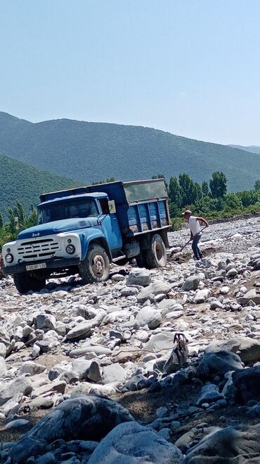 distillə olunmuş su satışı: ZİL : 0.6 l | 1998 il | 300000 km Universal