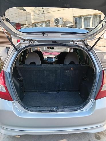 машина старый: Honda Fit: 2003 г., 1.3 л, Вариатор, Бензин, Лимузин — 7