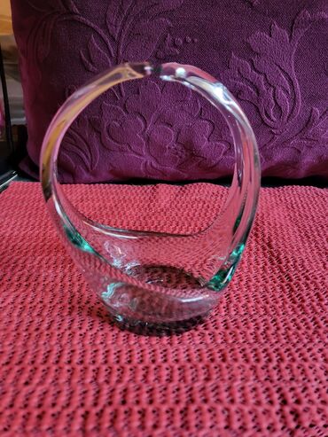 Staro posuđe i escajg: Korpa nova duvano staklo Albi glass Spanija 70te. Visina. 11cm na lalafo.rs — 2 Staro posuđe i escajg: Korpa nova duvano staklo Albi glass Spanija 70te. Visina. 11cm — 2