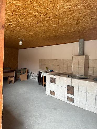 Долгосрочная аренда домов: 200 м², 6 комнат — 3