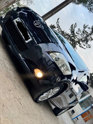 Toyota: Toyota Auris: 1.4 l | 2008 il Sedan — 12