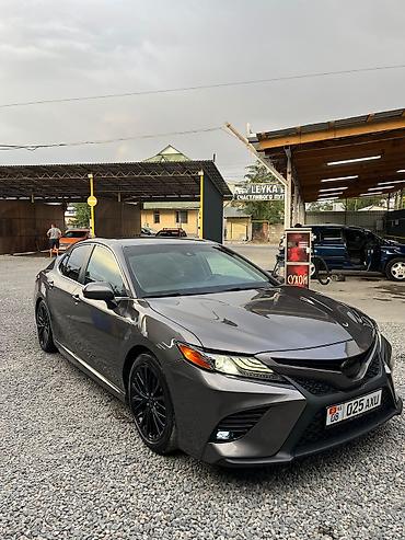 Продажа авто: Toyota Camry: 2018 г., 2.5 л, Автомат, Бензин, Седан — 2