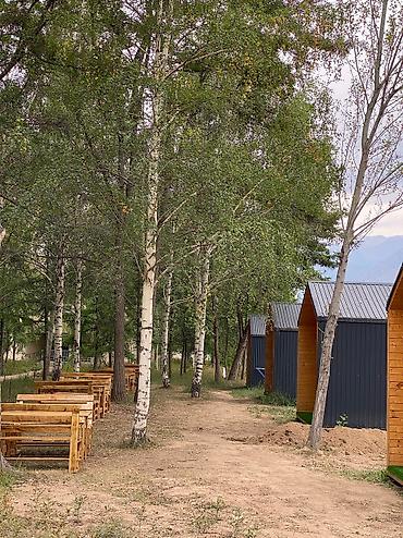 Иссык-Куль 2026: Коттедж, барн хаус ЦО Рахат, Кара-Ой (Долинка), Охраняемая территория, Парковка, стоянка — 7