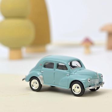 sliku: 🚗 Renault 4CV 1952 – Clear Blue (Norev Minijet 1:64) Norev Renault — 1
