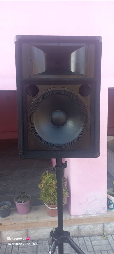 Dinamiklər və kolonkalar: Salam dest aparat 2. 4. 6 kalonka ilədə satılır usta görmeyib — 3