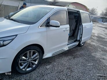 скупка машинка: Kia Carnival: 2017 г., 2.2 л, Автомат, Дизель, Минивэн