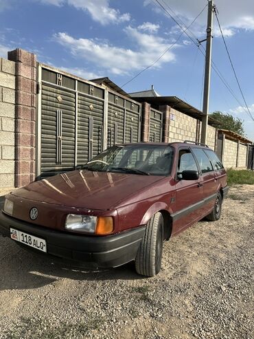 набор ключей в чемодане цена: Volkswagen Passat: 1.8 л, Механика, Бензин, Универсал