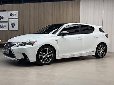 Lexus CT: 2016 г., 1.8 л, Гибрид, Хетчбек — 3