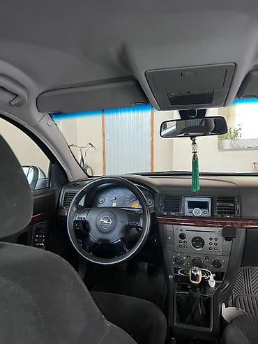 Opel: Opel Vectra: 2003 г., 2.2 л, Механика, Бензин, Седан — 8