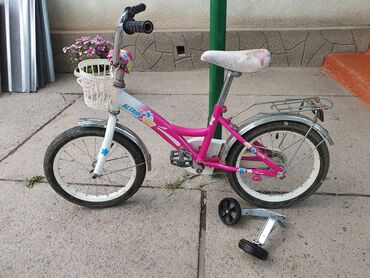 детский велосипед для девочки: Продаю велосипед российского бренда ALTAIR, в хорошем состоянии, есть