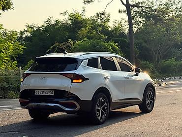 Kia: Kia Sportage: 2022 г., Кроссовер — 4