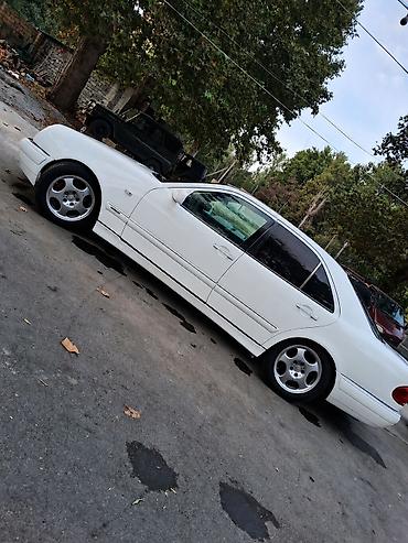 volkswagen passat 1: Mercedes-Benz E-Class: 2.3 л | 1996 г. Седан — 2