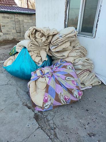 Раскладные матрасы: Скупаю старые ватные матрасы одеяло пуховые подушки Эски Пахталу — 1