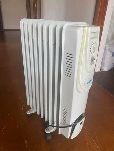 hard disk satisi: Radiator işlək vəziyyətdə cəmi 30 manat. Novxanı (1999) KİFA75