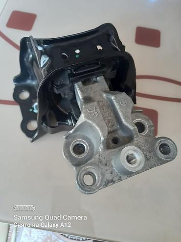 nisan not: Original Mator yastigi, 40.000km getmis Nissan notun ustunnen cixib — 2