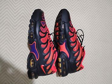patike za devojcice dexy co: Patike Nike Air Max Drift. Crno, crveno, ljubičaste. Nošene 2 puta — 2