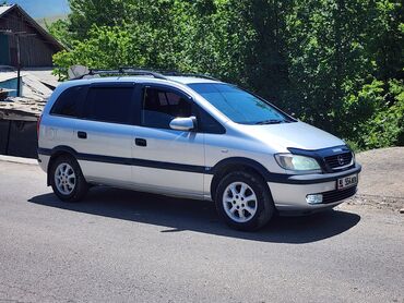 аварыный машина: Opel Zafira: 2002 г., 1.8 л, Механика, Бензин, Минивэн