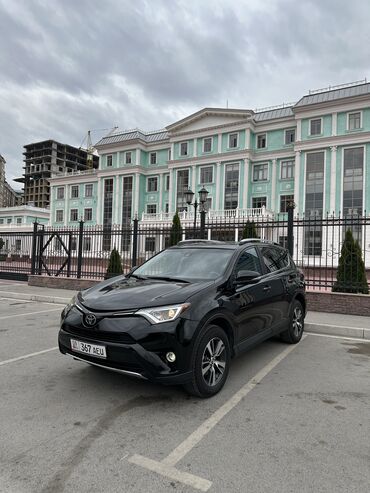 логан 2: Toyota RAV4: 2018 г., 2.5 л, Автомат, Бензин, Кроссовер