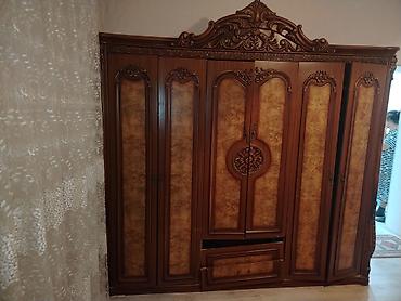 krvatlar: Klassik üslubda yataq otağı dəsti Tərkibi: - Cüt nəfərlik çarpayı – — 1