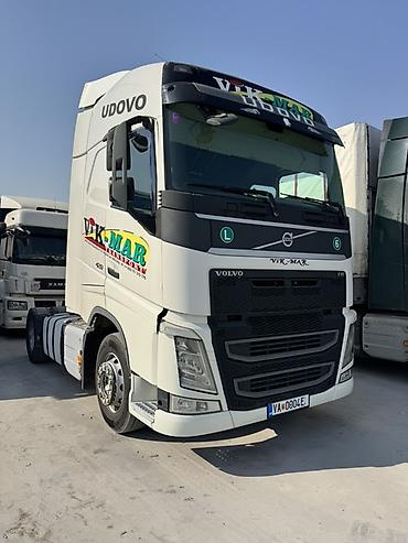 6 139 7: Тягач, Volvo, Без прицепа — 1