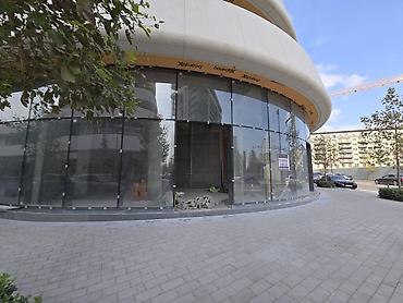 bine atciliqda: İcarəyə verilir obyekt 531 m², Şah İsmayıl Xətai m. 20 000 AZN/ay 531 — 1