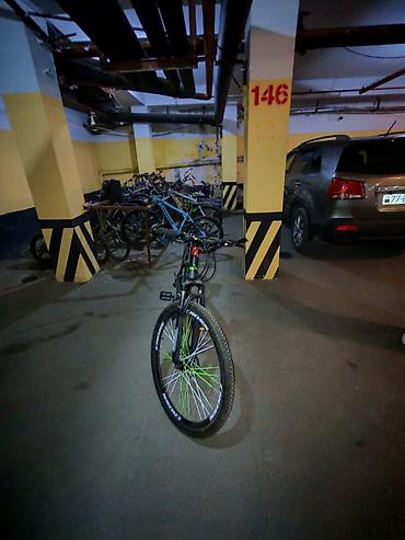 Şəhər velosipedləri: Yeni Şəhər velosipedi Kross, 26", sürətlərin sayı: 9, Ünvandan götürmə — 2