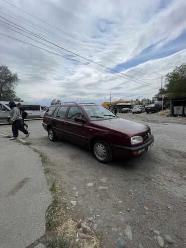 расрочку афто: Volkswagen Golf: 1994 г., 1.8 л, Механика, Бензин, Универсал