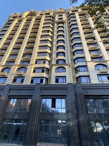 3комнатный: 3 комнаты, 130 м², Элитка, ПСО (под самоотделку)
