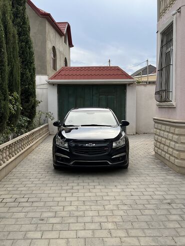 şevralet malibu: Chevrolet Cruze: 1.4 l | 2015 il | 168000 km Sedan