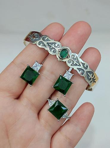 Серебряные наборы украшений: Серебряный Набор+ Билерик Серебро 925 пробы Размеры имеются Набор at lalafo.kg — 5 Серебряные наборы украшений: Серебряный Набор+ Билерик Серебро 925 пробы Размеры имеются Набор — 5