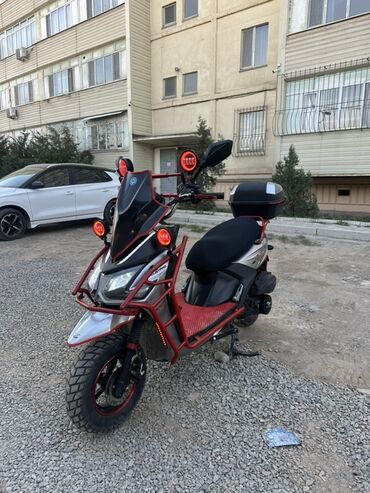 трёхколёсные мопеды: Скутер түрү Yamaha, 150 куб. см, Бензин, Жаңы