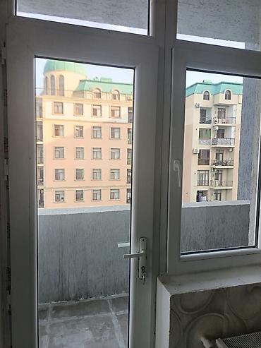 Mənzil kirayələyirəm: 3 otaqlı, 111 kv. m — 6
