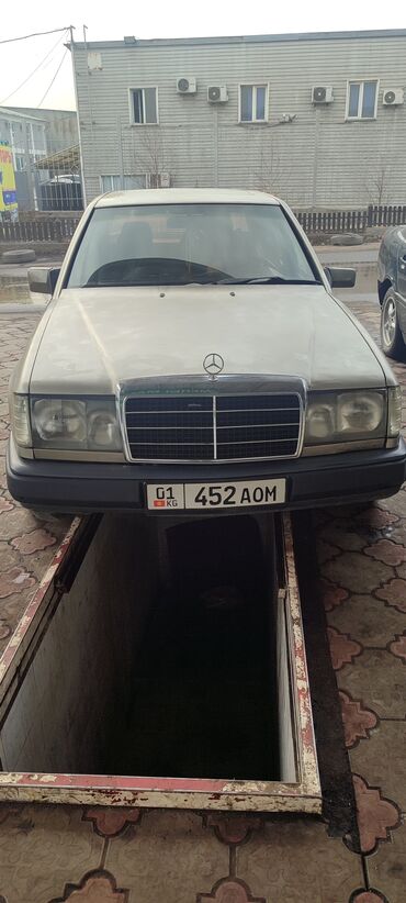 моторы: Mercedes-Benz W124: 1989 г., 2.3 л, Автомат, Бензин, Седан